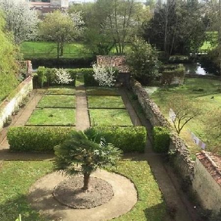Résidence les Jardins de la Seugne Jonzac Extérieur photo